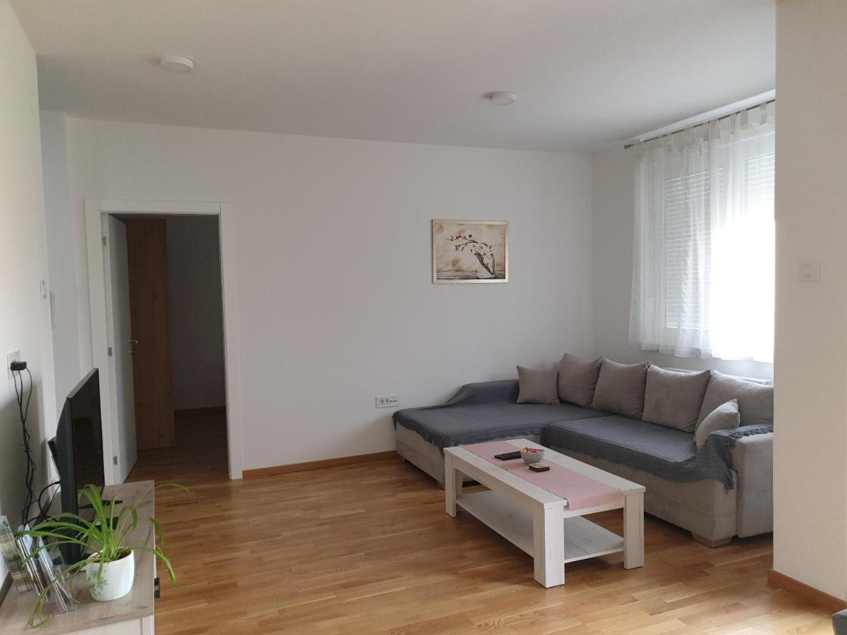Apartman N&N Σουμπότικα Εξωτερικό φωτογραφία